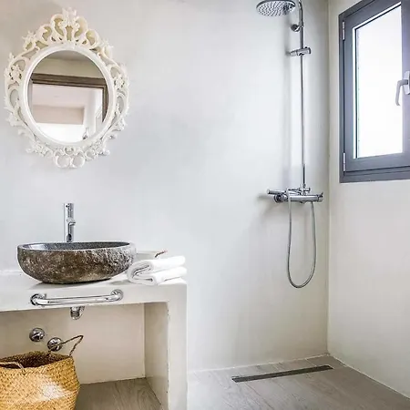 Agia Pelagia Sleeps 6 Pool Air Con Wifi * Svoronata